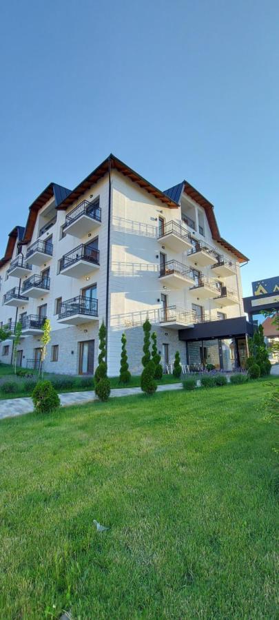 Apartman Aura Hills ซลาตีบอร์ ภายนอก รูปภาพ