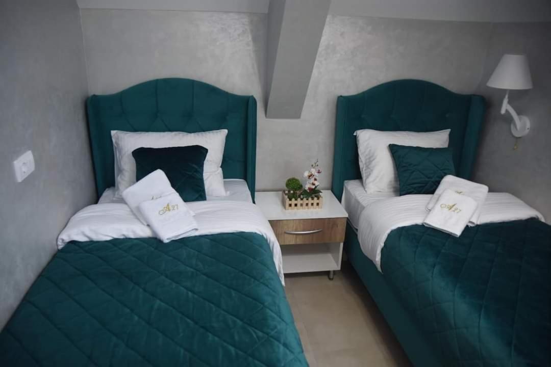 Apartman Aura Hills ซลาตีบอร์ ภายนอก รูปภาพ